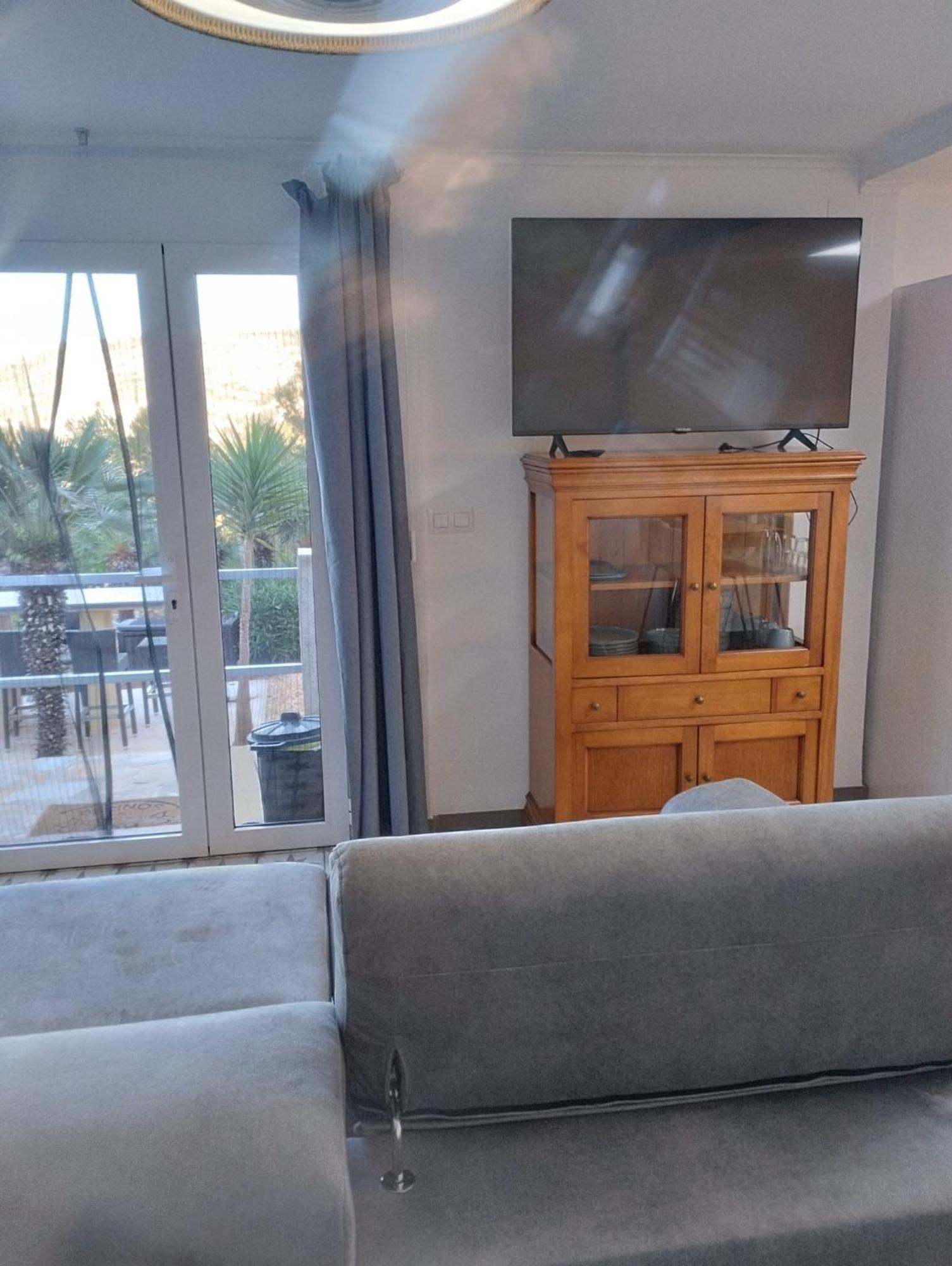 Luxe Appartement Met Tuin Benidoleig Exterior photo